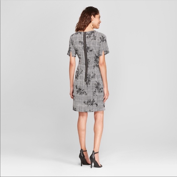 A New Day Black Double Strapped Studded Heels - Picture 5 of 8